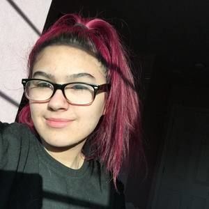 Meet your Posher, Alyssa